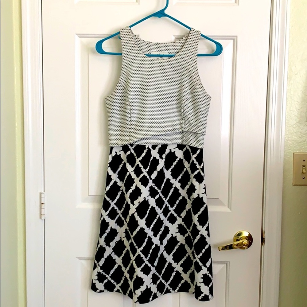 Tabitha Anthropologie Dress 0 XS Flare Black White